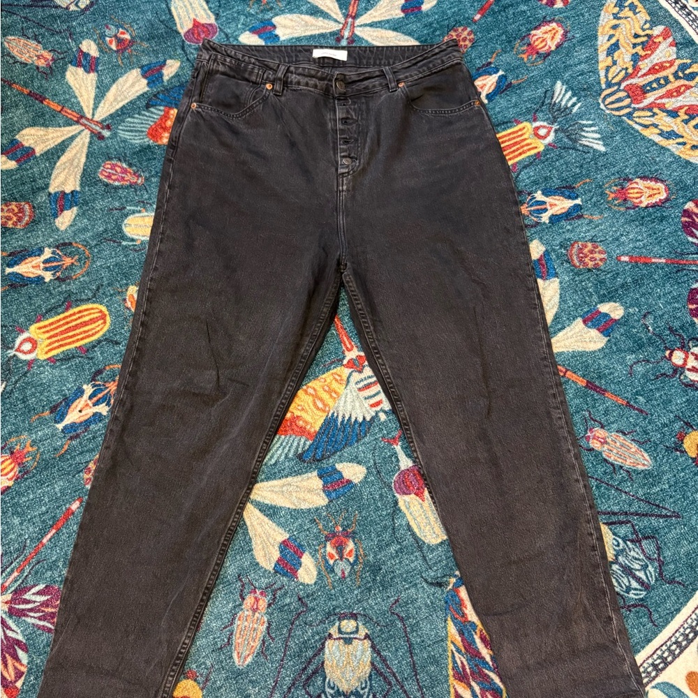 Classic High Rise Tapered Black Denim Jeans